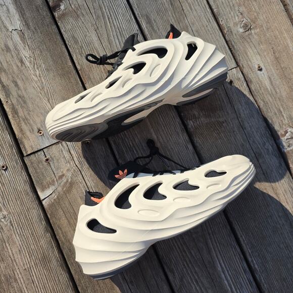 Adidas adiFOM Q "Wonder White/Core Black" - Picture 2 of 8